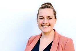 Dr. Julia Dorfschmidt